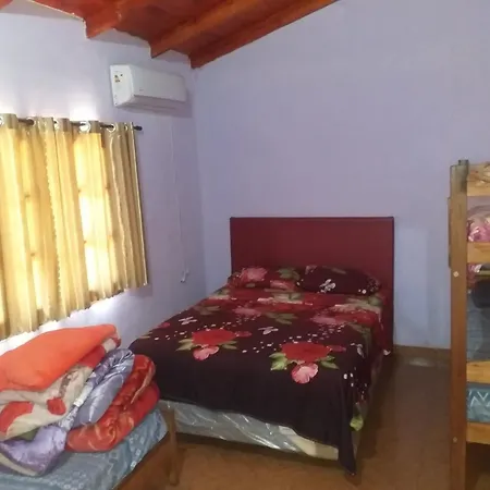 El Colibri Puerto Iguazu Apartment Exterior photo